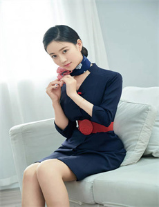 金瓶梅完整视频观看视频/娇妻在舞厅被别人进入